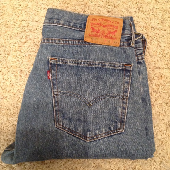 Levi's Other - MEN'S Levi jeans. New pics soon/for shadows.